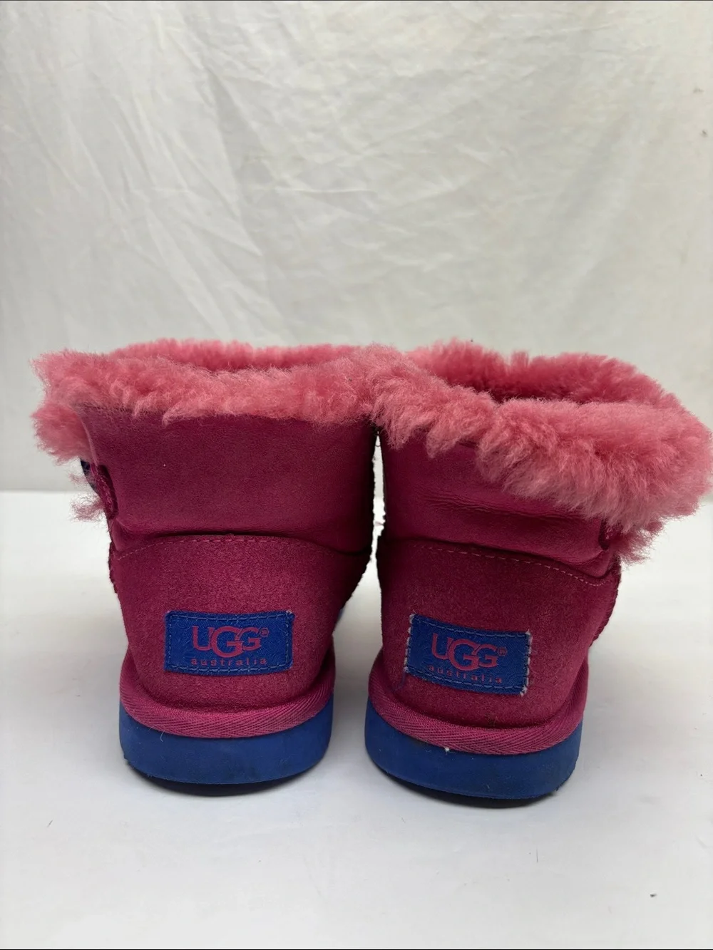 UGG Kids Pink button boots, SZ 2 little girl, box 70